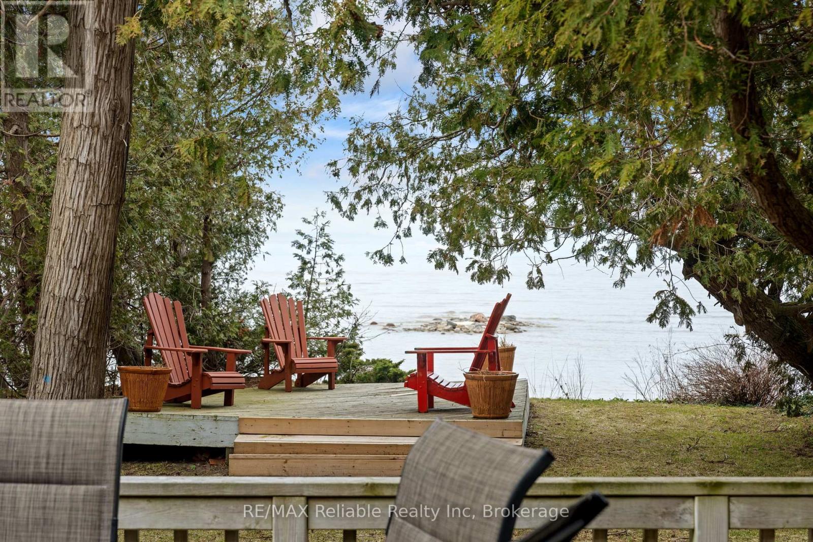 185 Huron Road, Huron-Kinloss, Ontario  N2Z 2X3 - Photo 38 - X12969264