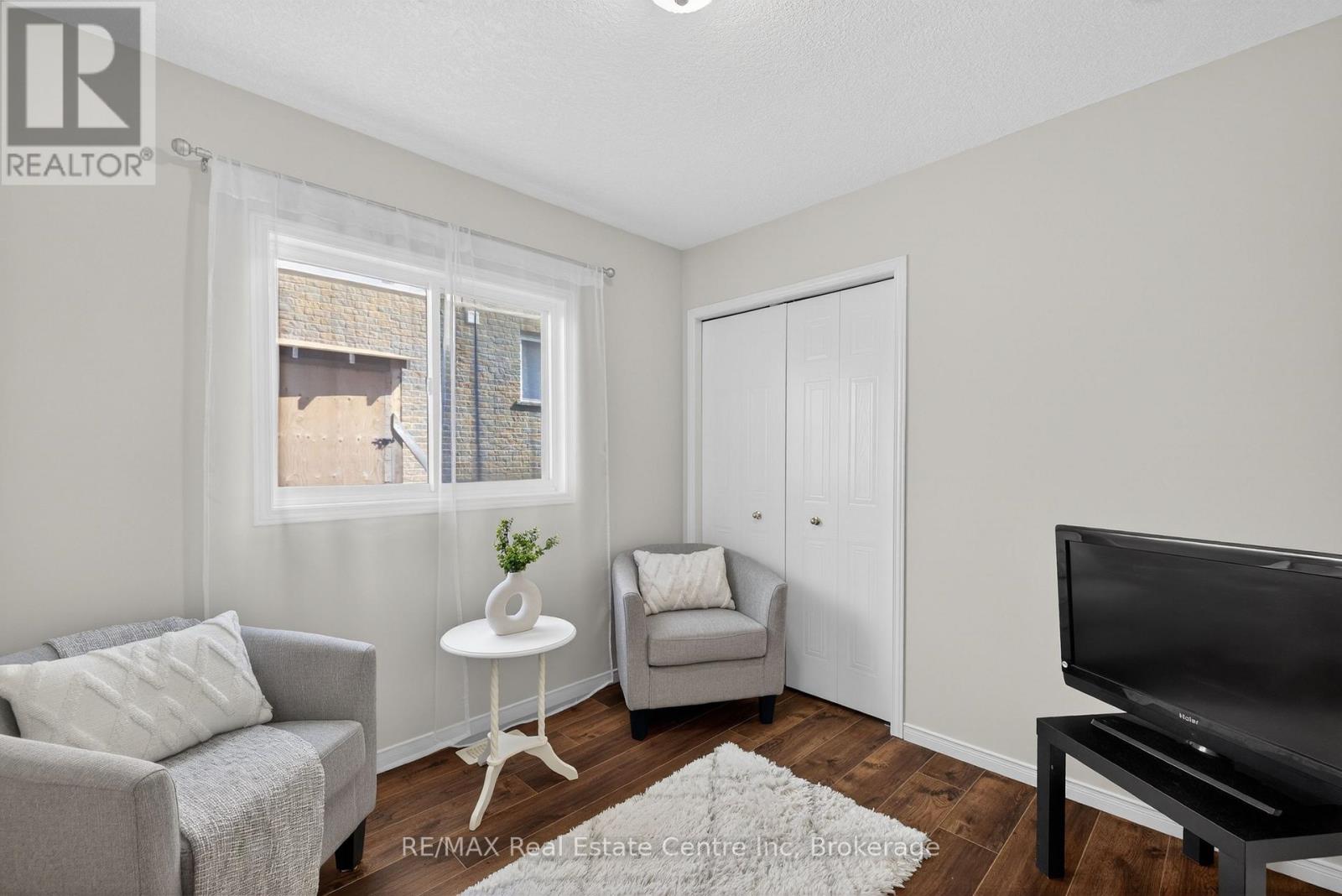 91 Flaherty Drive, Guelph, Ontario  N1K 1Y7 - Photo 15 - X12969280