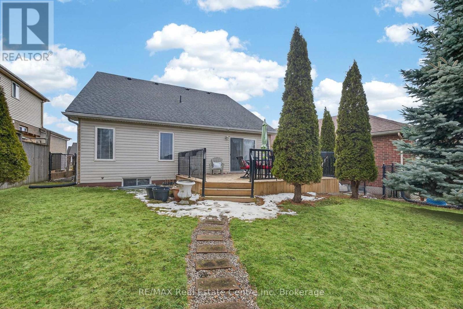 91 Flaherty Drive, Guelph, Ontario  N1K 1Y7 - Photo 45 - X12969280