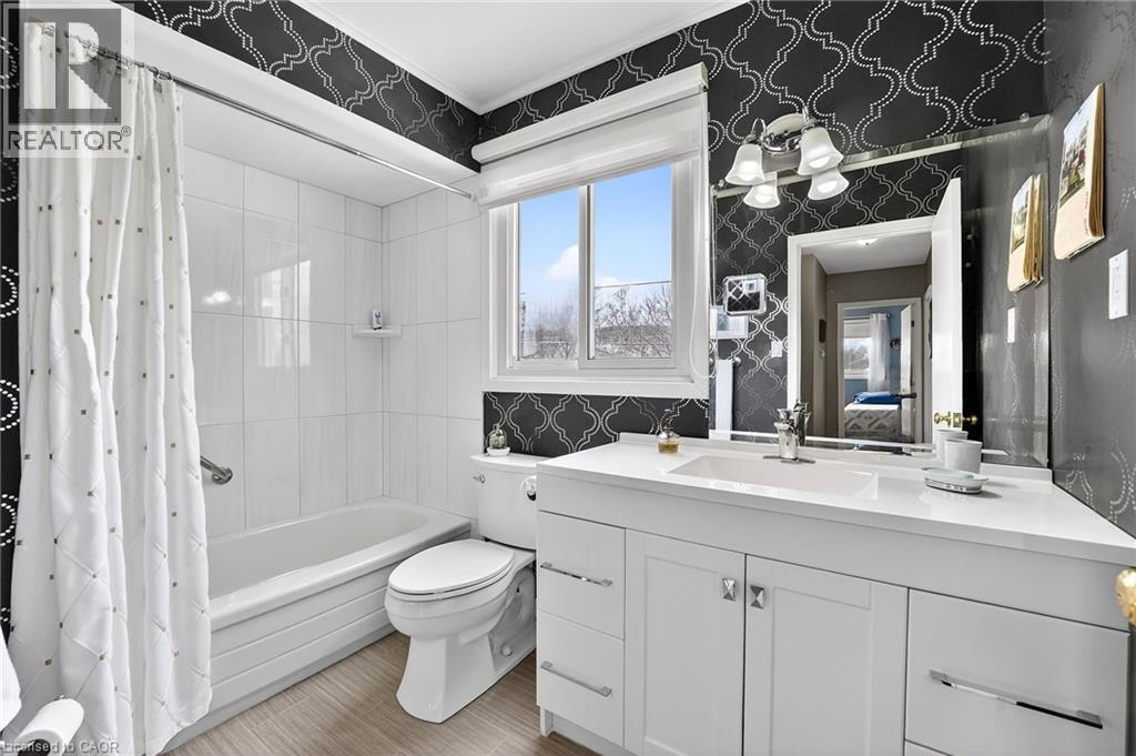 6 Nelles Road S, Grimsby, Ontario  L3M 2Z2 - Photo 27 - 40817194