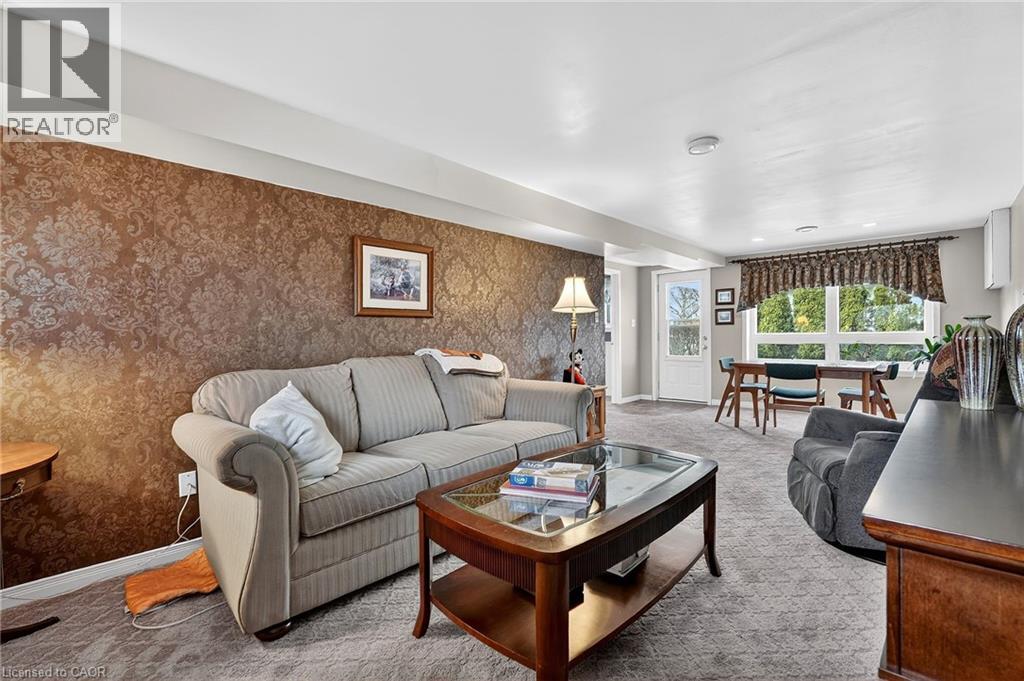 6 Nelles Road S, Grimsby, Ontario  L3M 2Z2 - Photo 31 - 40817194