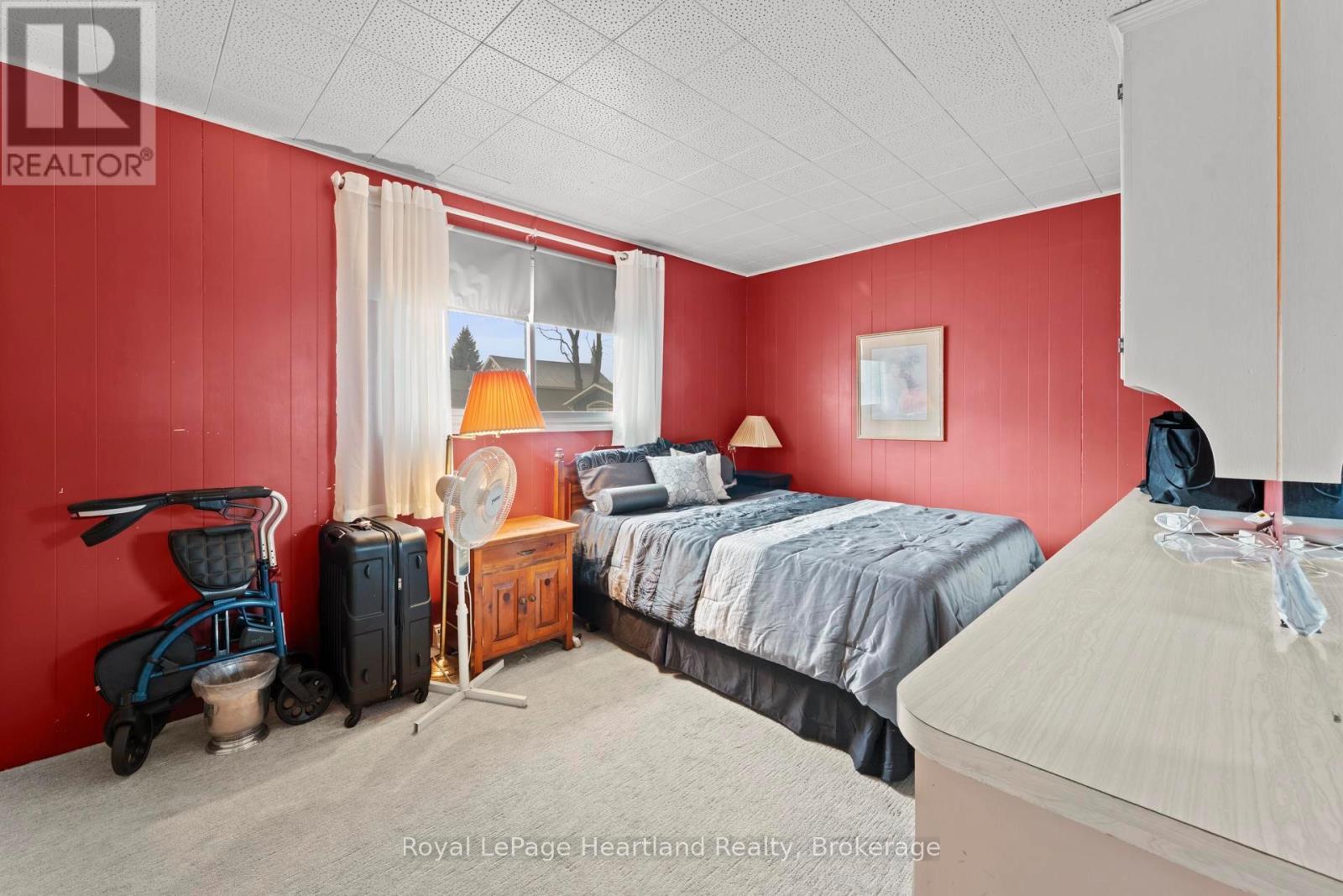 107 Victoria Street N, Goderich, Ontario  N7A 2S2 - Photo 23 - X12969606