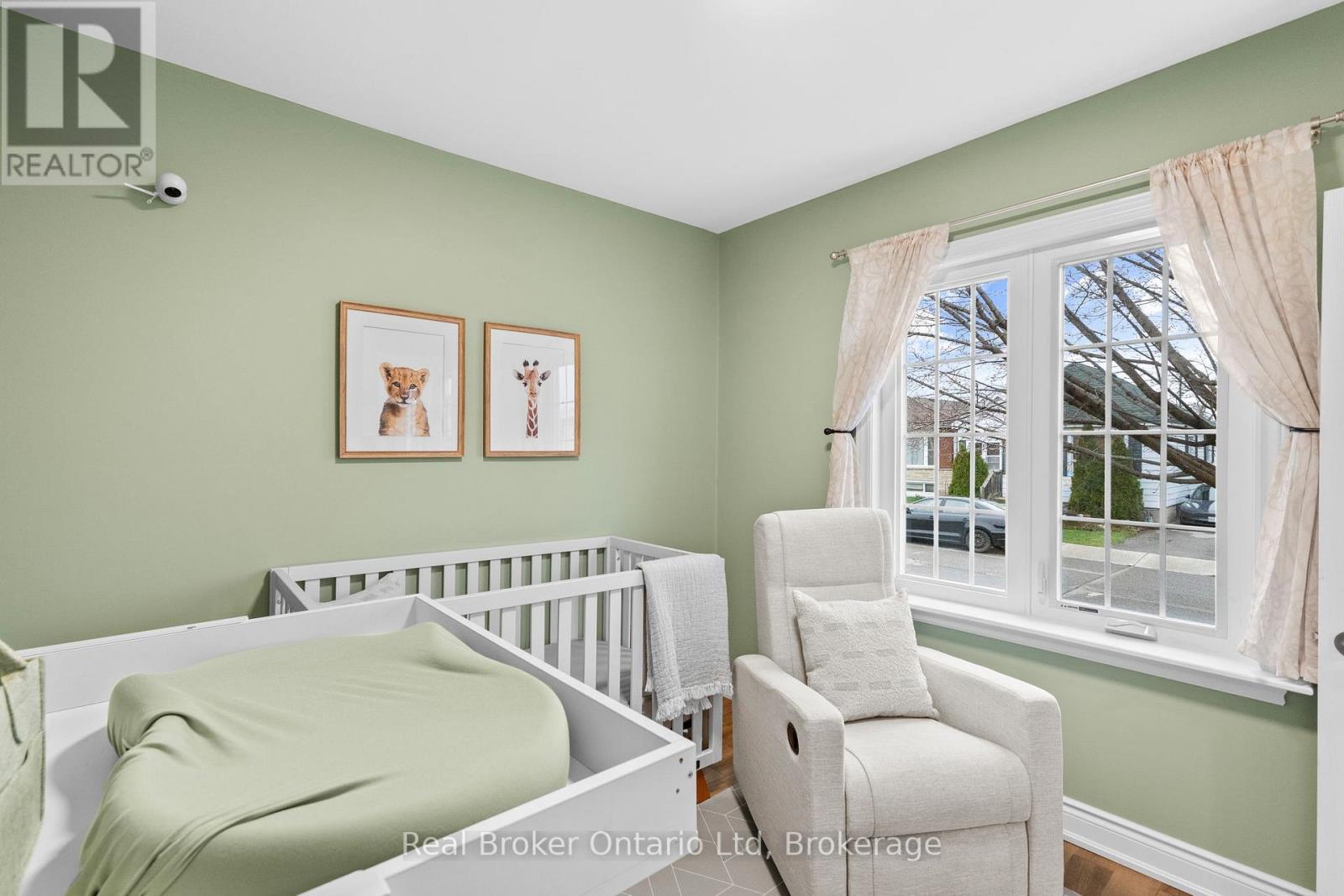 196 Ivon Avenue, Hamilton, Ontario  L8H 5S8 - Photo 16 - X12969712