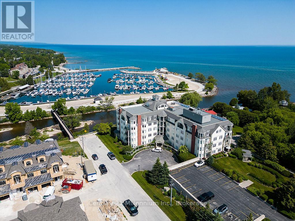 407 - 10 BAY STREET E, Blue Mountains, Ontario