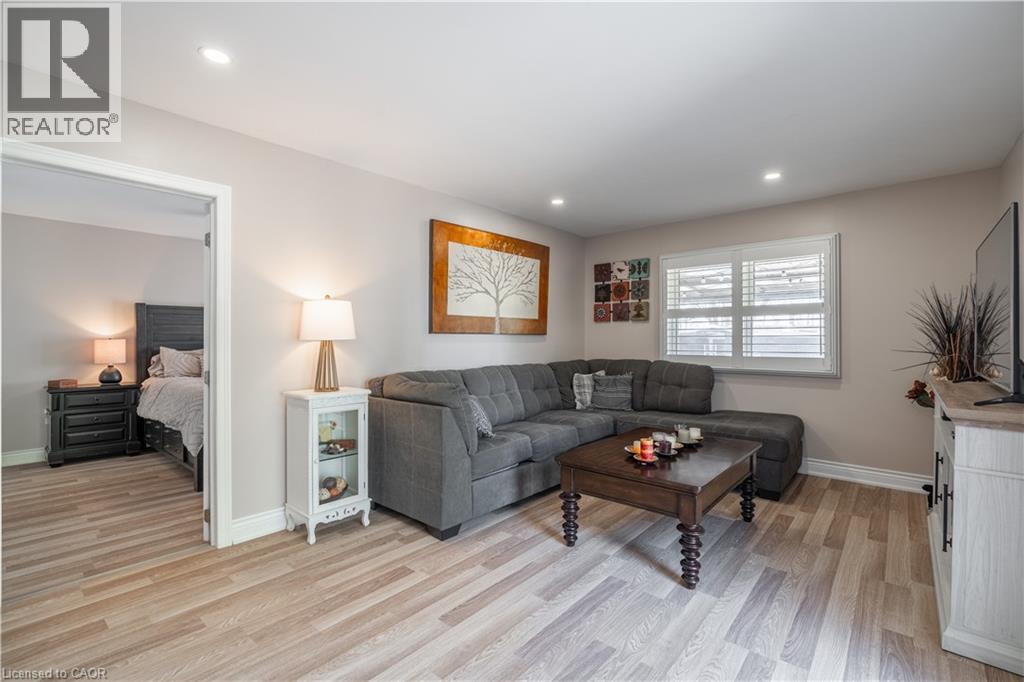 53 Third Road E, Hamilton, Ontario  L8J 3J5 - Photo 10 - 40818611