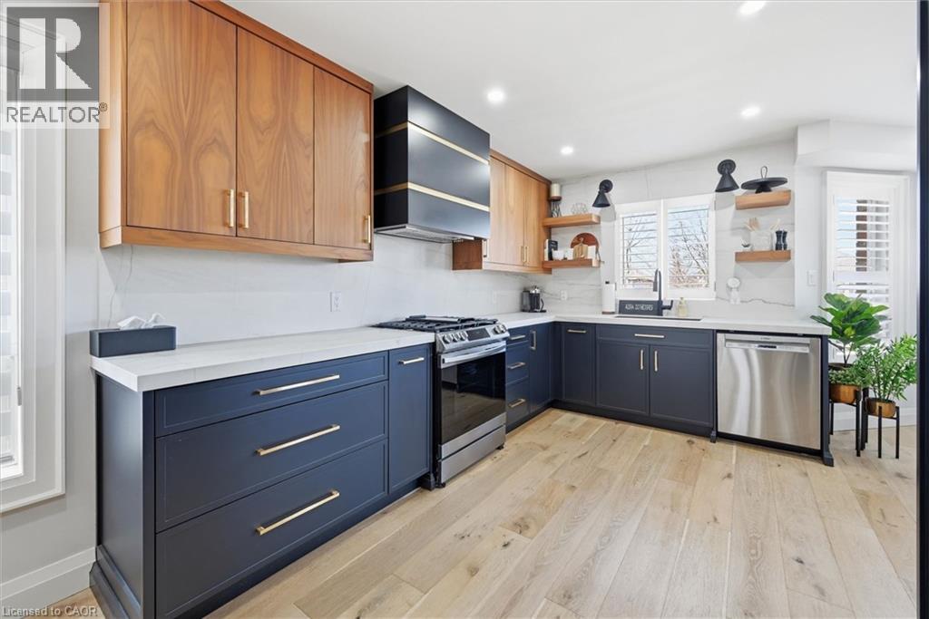 17 Fenwick Place, Waterdown, Ontario  L0R 2H5 - Photo 10 - 40818161