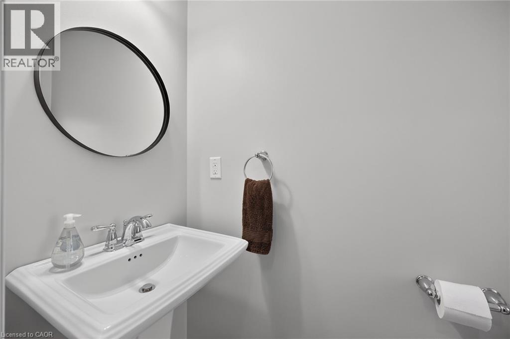 149 Kinsman Drive, Binbrook, Ontario  L0R 1C0 - Photo 5 - 40818024