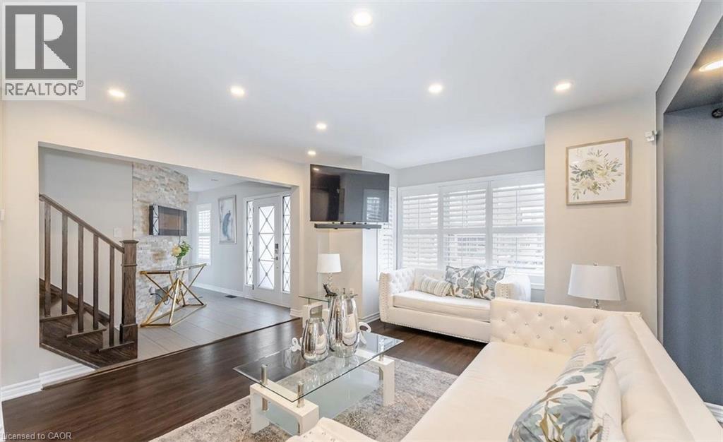 3 Leblanc Crescent, Brampton, Ontario  L7A 4G7 - Photo 3 - 40818634