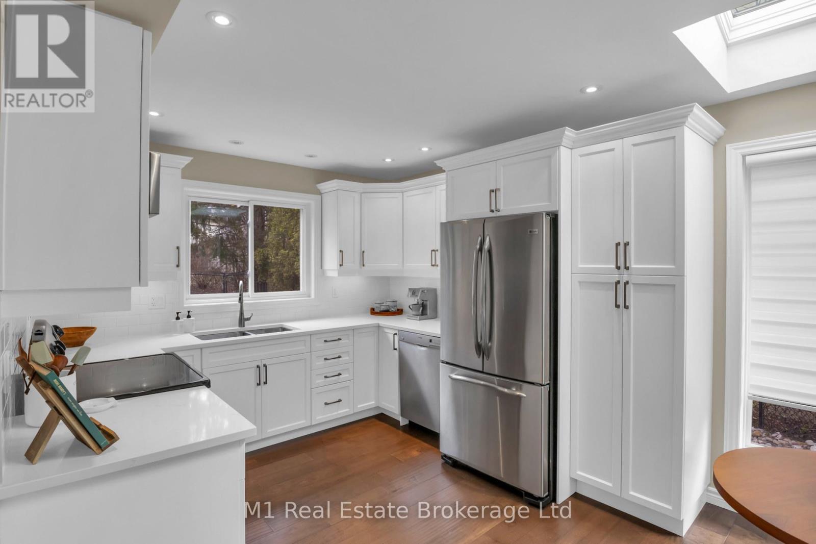 320 Tatlock Drive, Waterloo, Ontario  N2L 5Y5 - Photo 12 - X12970508