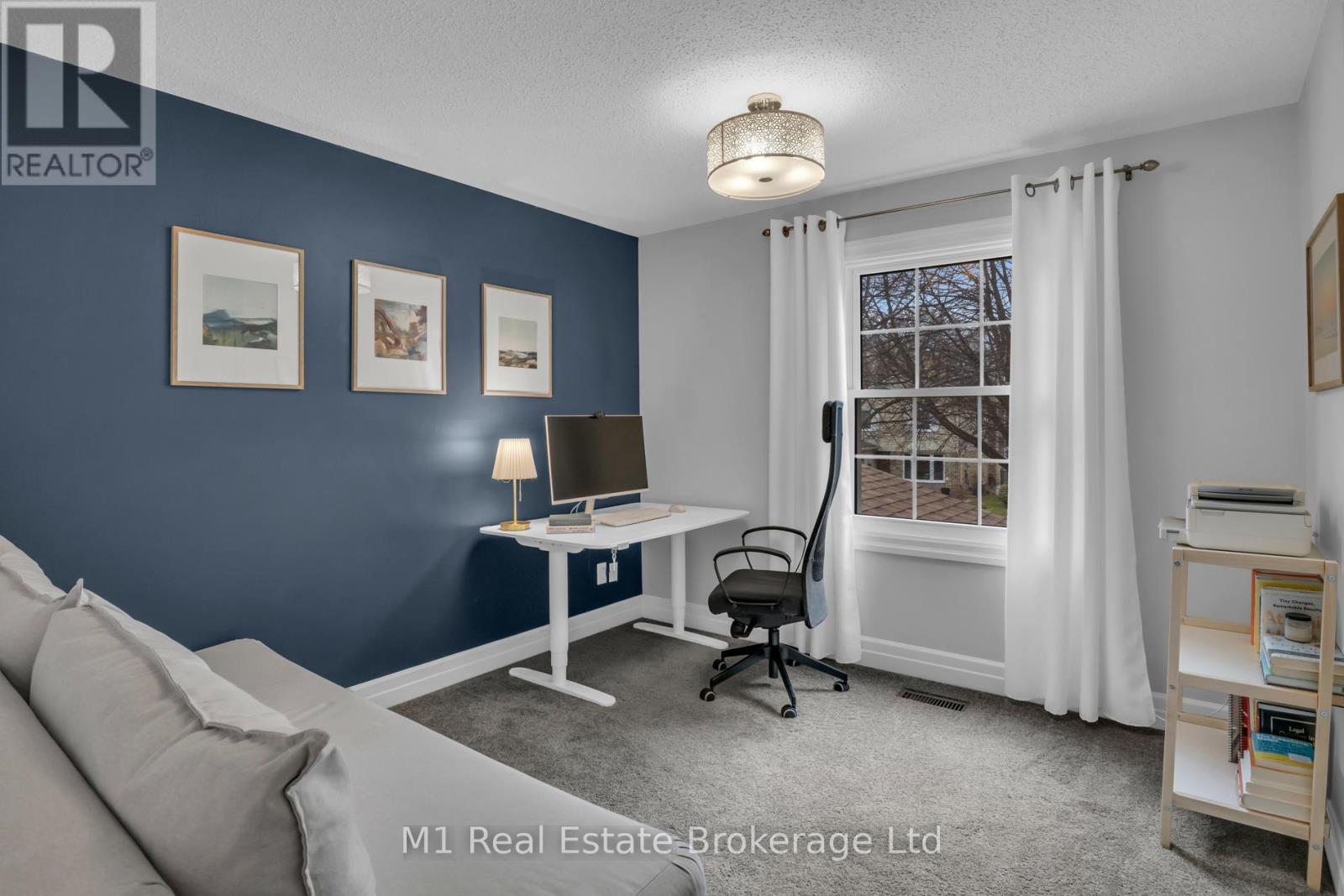 320 Tatlock Drive, Waterloo, Ontario  N2L 5Y5 - Photo 31 - X12970508