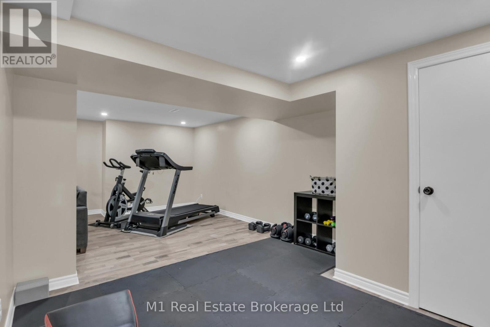 320 Tatlock Drive, Waterloo, Ontario  N2L 5Y5 - Photo 39 - X12970508