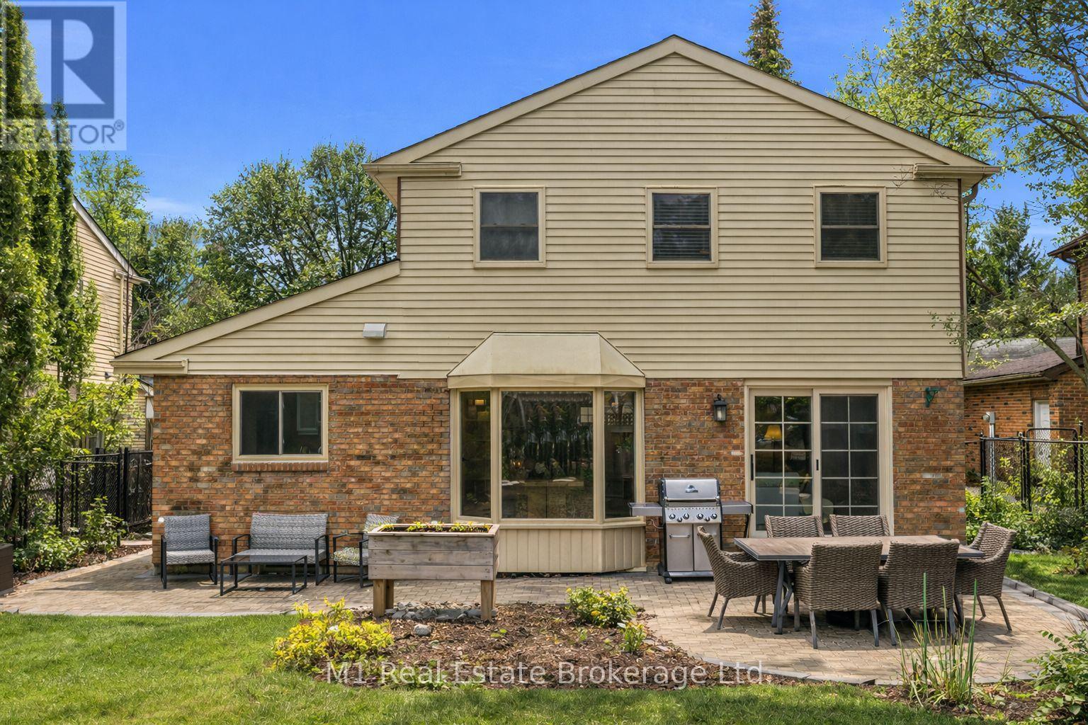 320 Tatlock Drive, Waterloo, Ontario  N2L 5Y5 - Photo 43 - X12970508