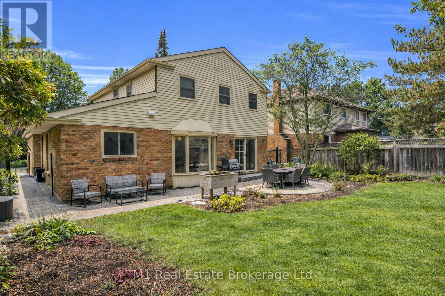 320 Tatlock Drive, Waterloo, Ontario  N2L 5Y5 - Photo 44 - X12970508