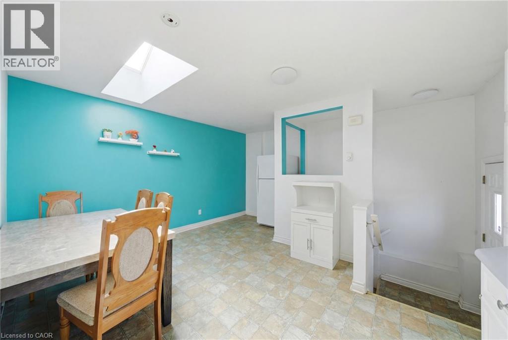 250 Grantham Avenue, St. Catharines, Ontario  L2M 4Z5 - Photo 19 - 40818156