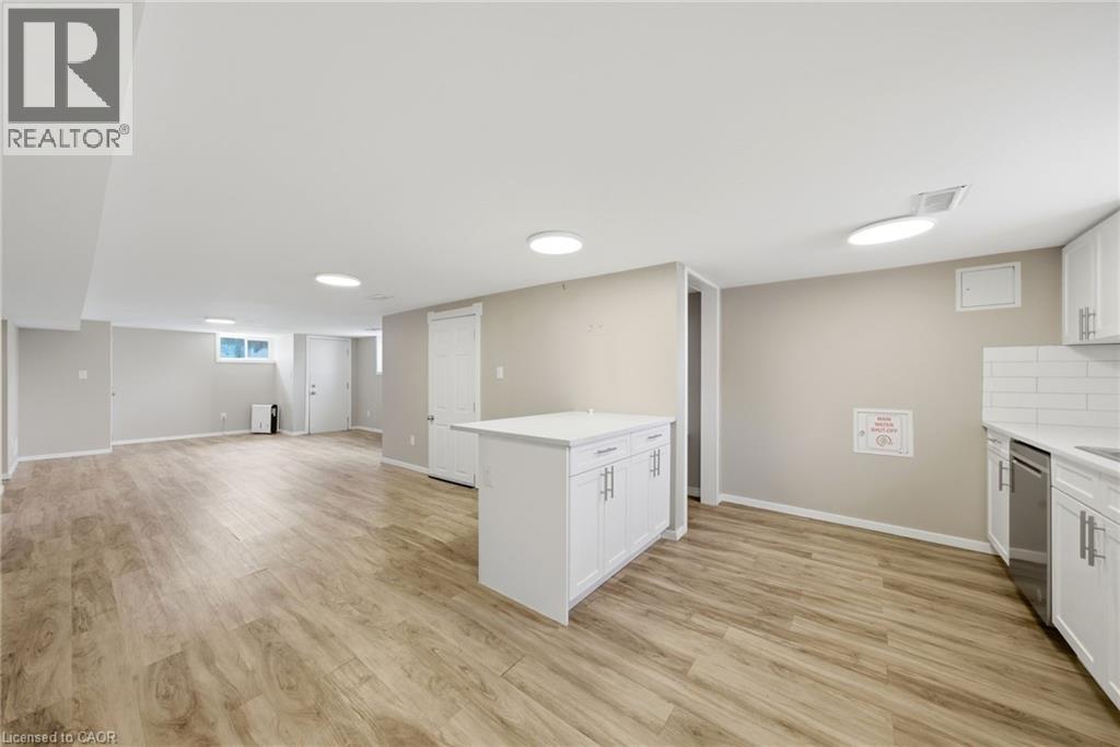 250 Grantham Avenue, St. Catharines, Ontario  L2M 4Z5 - Photo 34 - 40818156