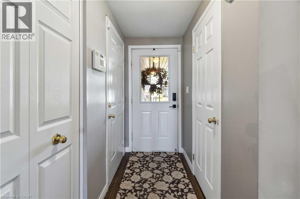 27 Red Clover Crescent, Kitchener, Ontario  N2E 4G8 - Photo 5 - 40818626