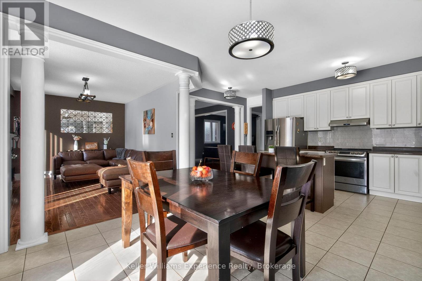 2090 Webster Boulevard, Innisfil, Ontario  L9S 0J2 - Photo 10 - N12970792