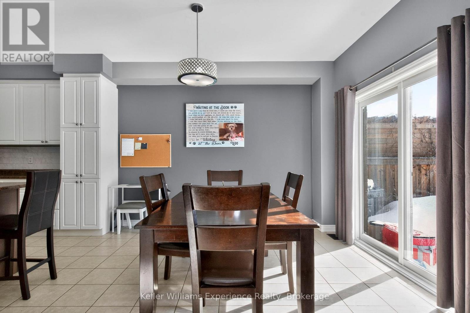 2090 Webster Boulevard, Innisfil, Ontario  L9S 0J2 - Photo 11 - N12970792