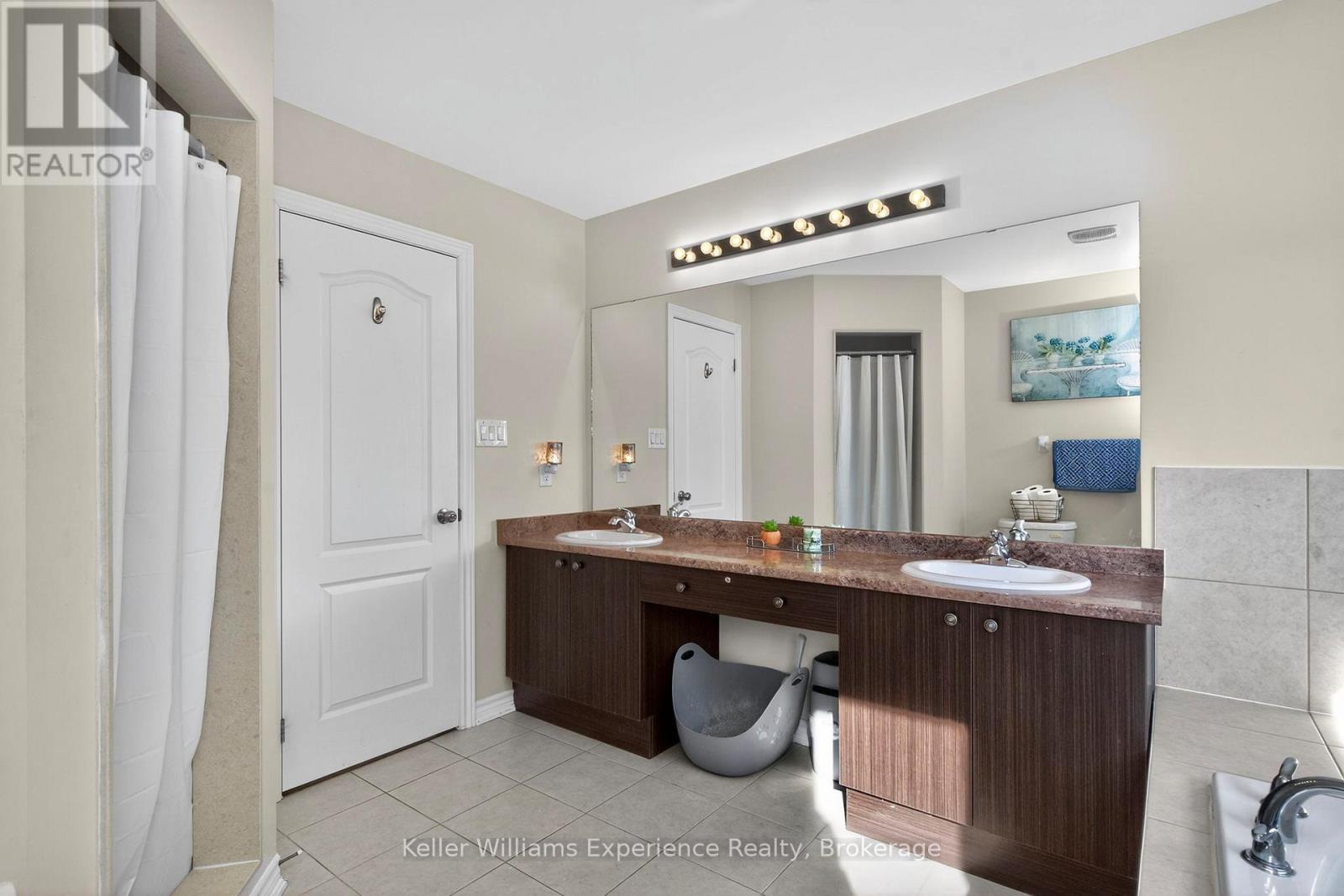 2090 Webster Boulevard, Innisfil, Ontario  L9S 0J2 - Photo 26 - N12970792