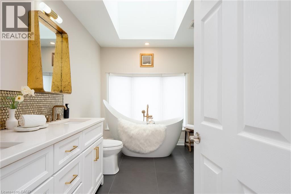 1225 Old Post Drive, Oakville, Ontario  L6M 1A5 - Photo 26 - 40818244