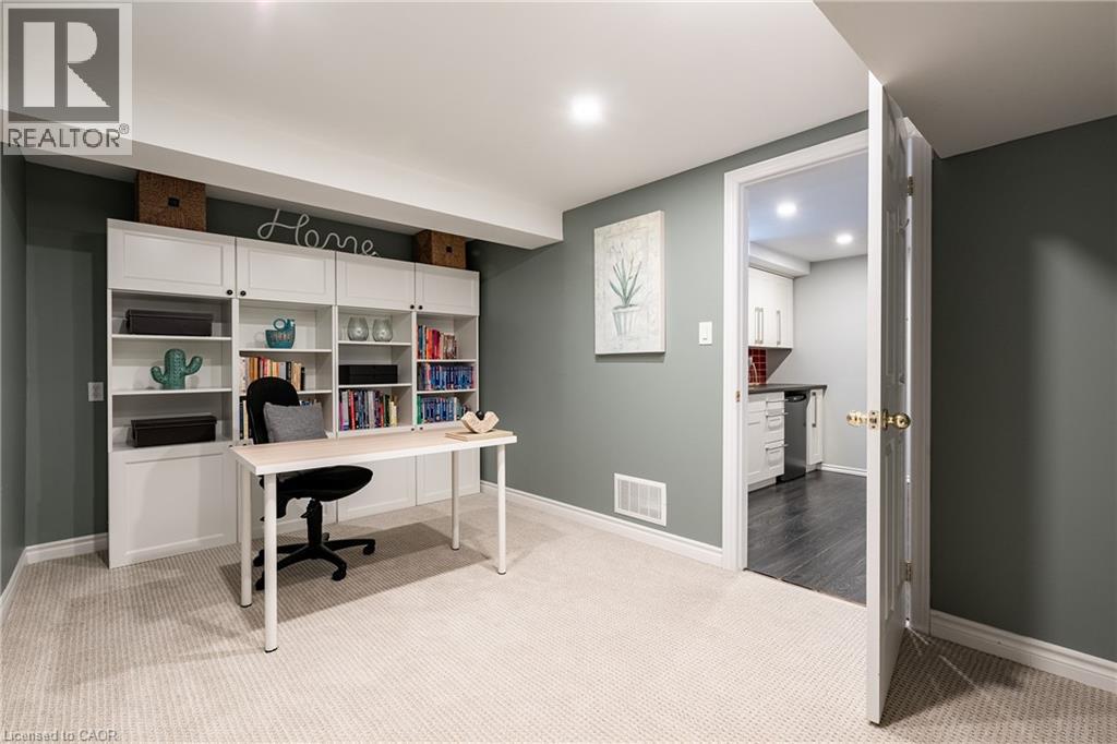 1225 Old Post Drive, Oakville, Ontario  L6M 1A5 - Photo 41 - 40818244