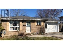 812 WALSH STREET, Kincardine, Ontario
