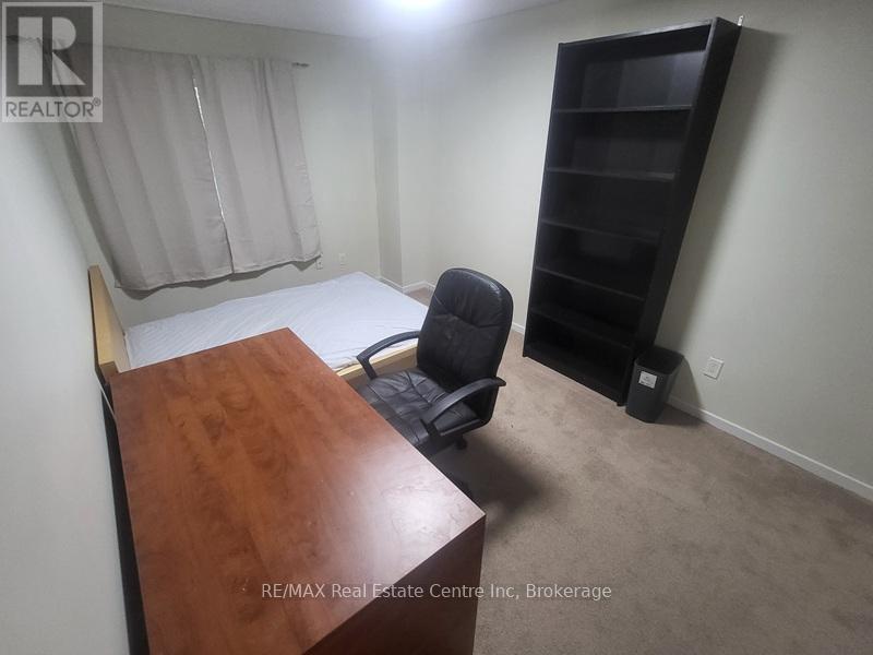 137 Dovercliffe Road, Guelph, Ontario  N1G 3A5 - Photo 13 - X12970938