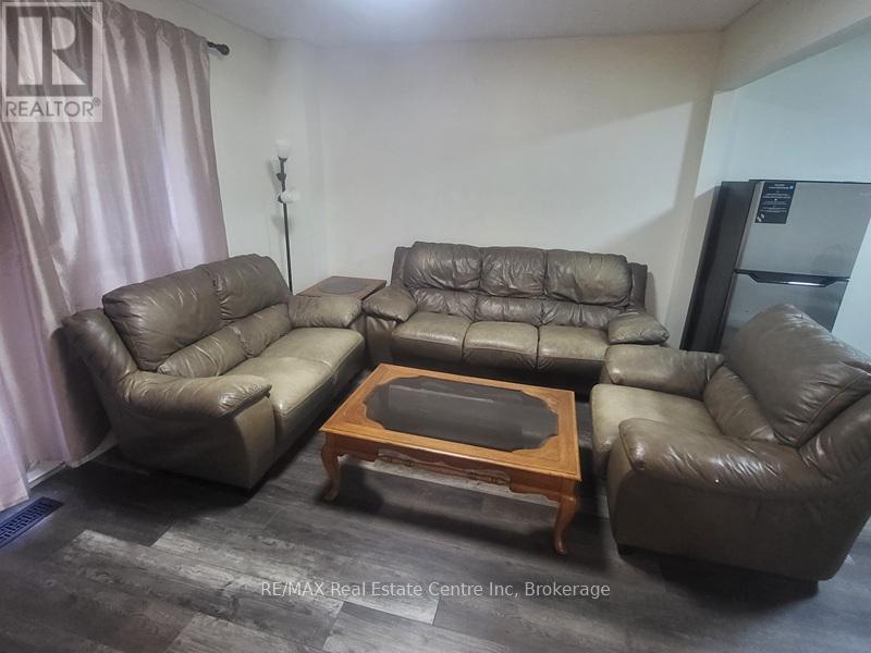 137 Dovercliffe Road, Guelph, Ontario  N1G 3A5 - Photo 9 - X12970938