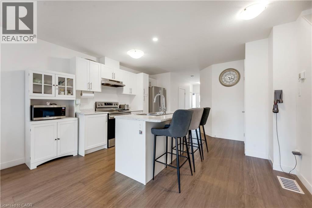 91 Pony Way, Kitchener, Ontario  N2R 0R8 - Photo 8 - 40817084