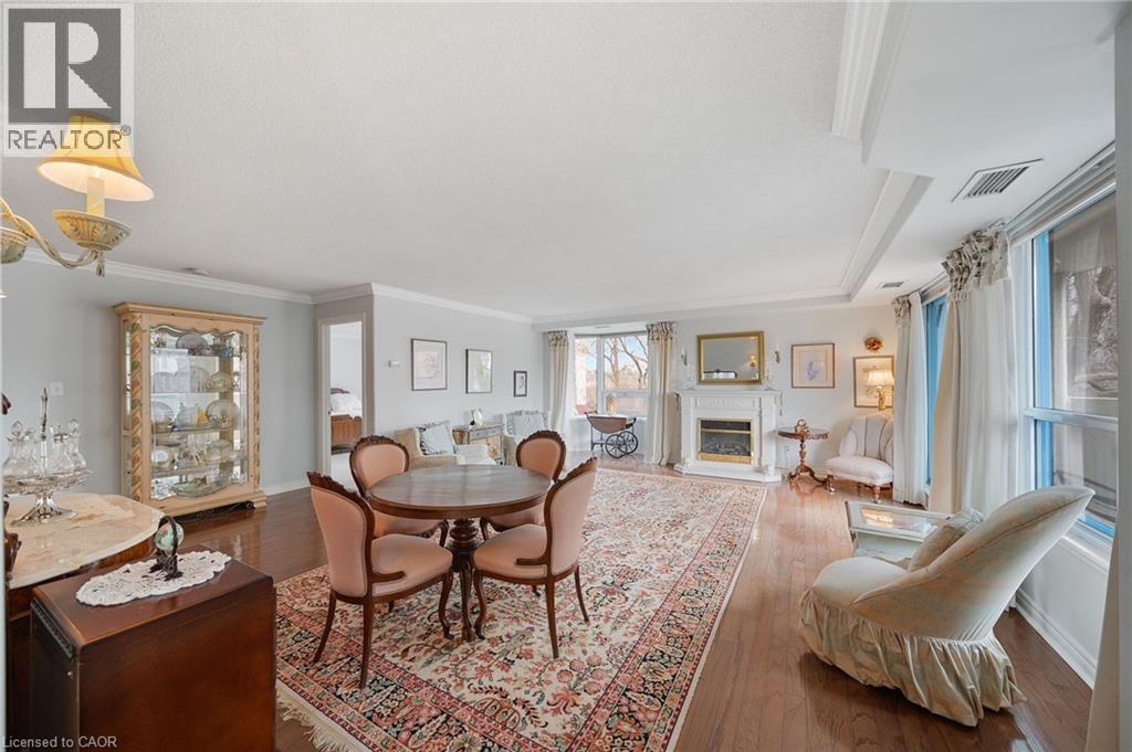 1272 ONTARIO Street Unit# 404, Burlington, Ontario