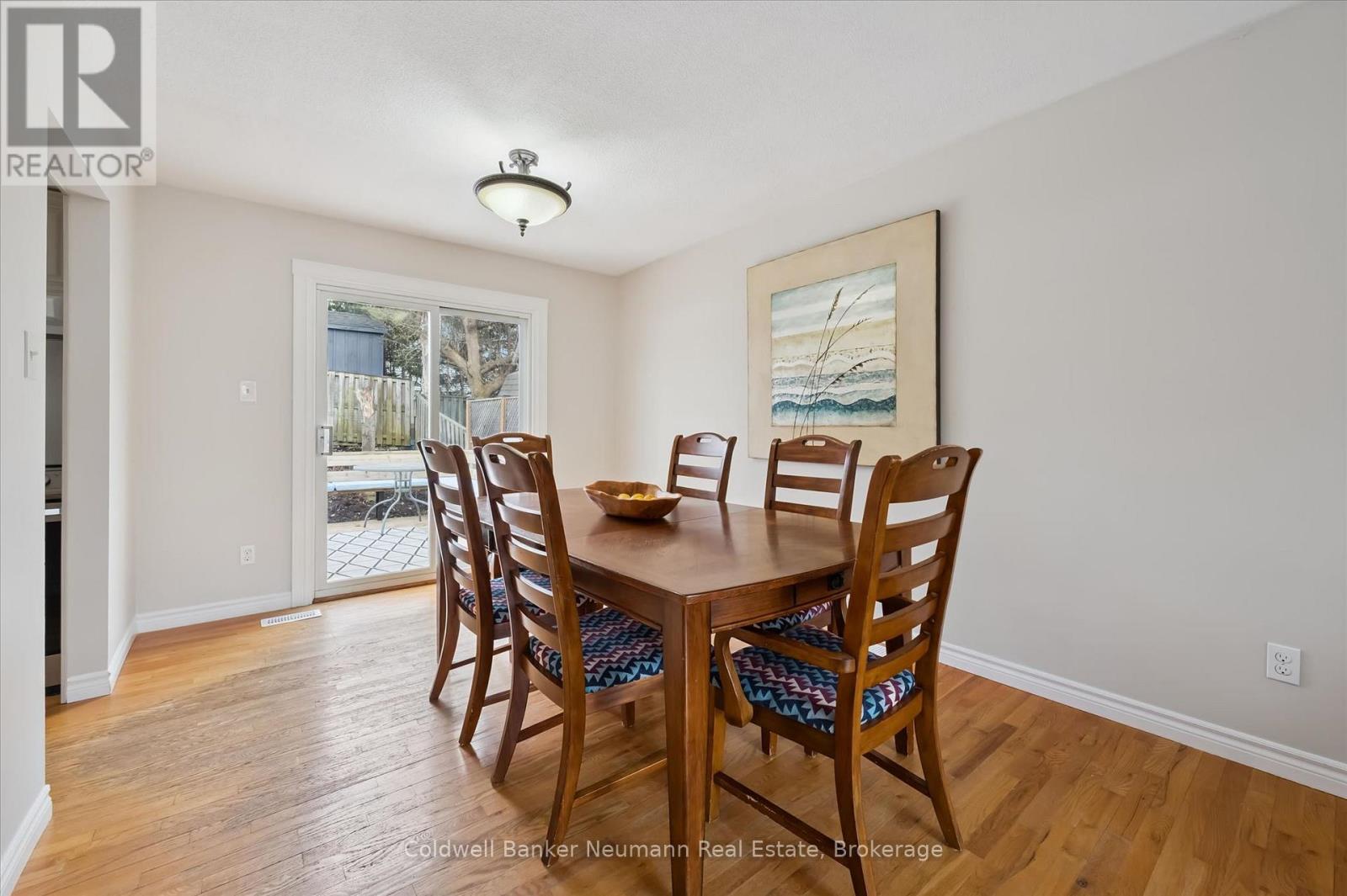 18 Gateway Drive, Guelph, Ontario  N1H 6W8 - Photo 10 - X12972162