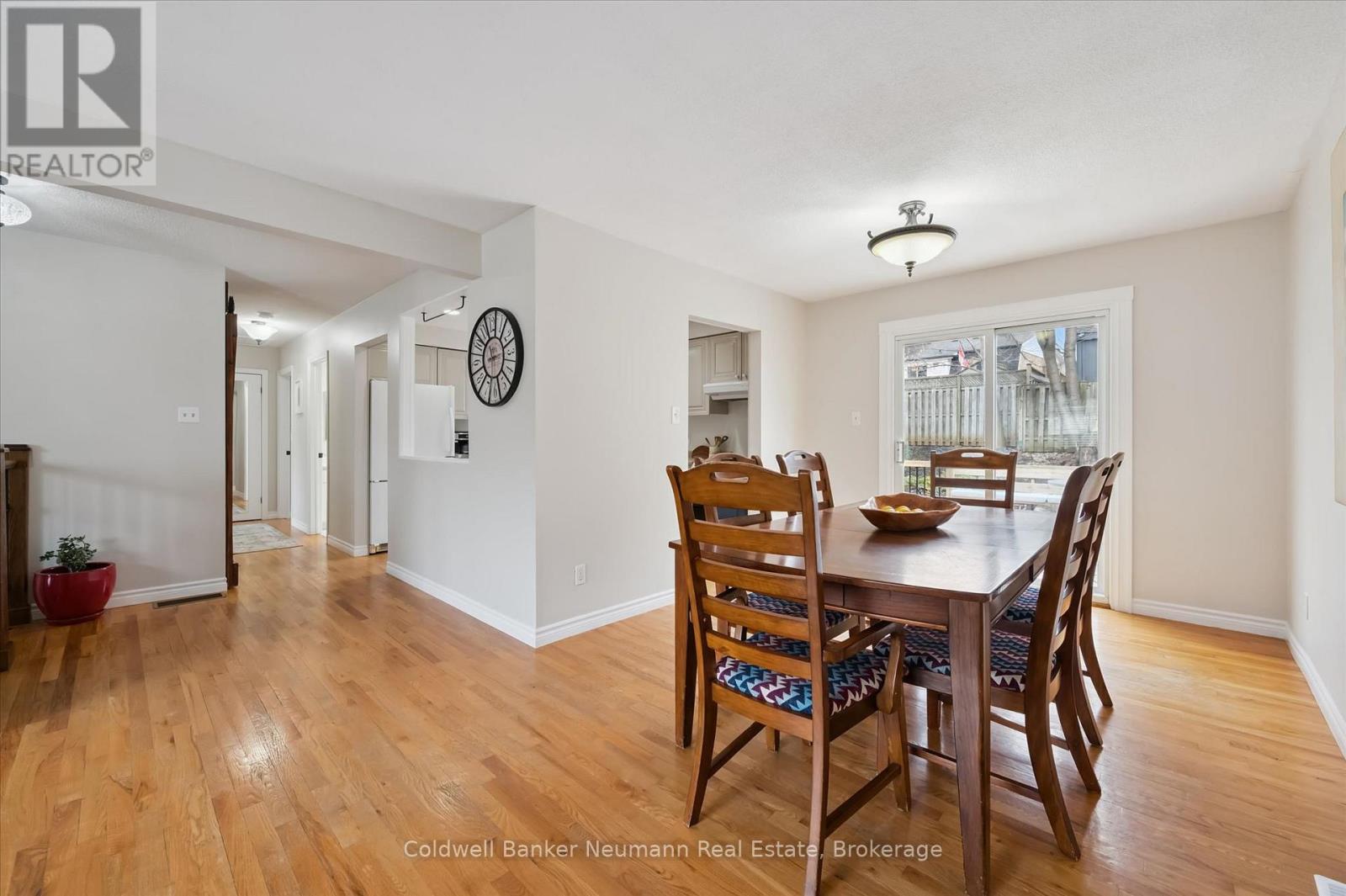 18 Gateway Drive, Guelph, Ontario  N1H 6W8 - Photo 11 - X12972162