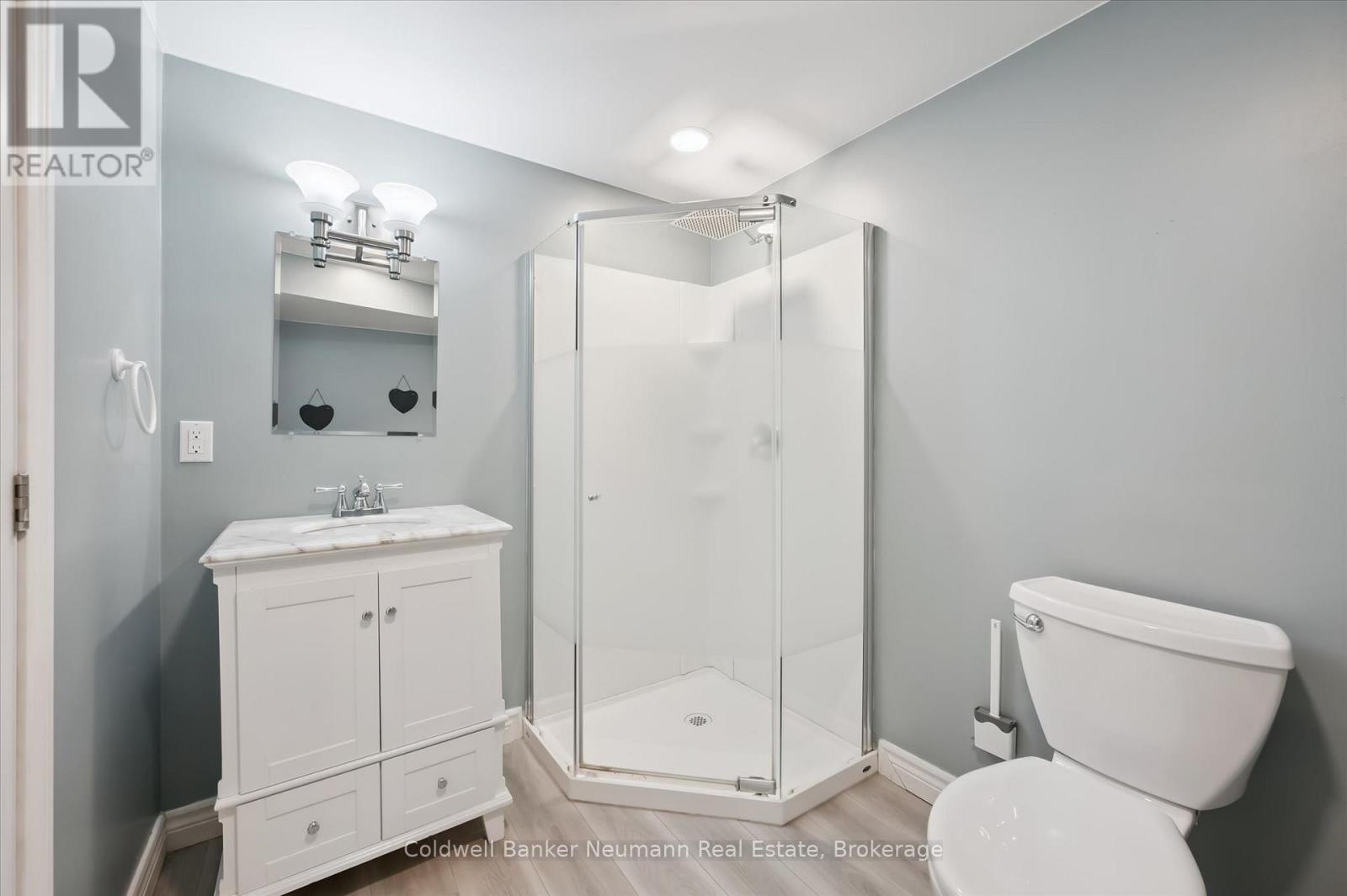 18 Gateway Drive, Guelph, Ontario  N1H 6W8 - Photo 23 - X12972162