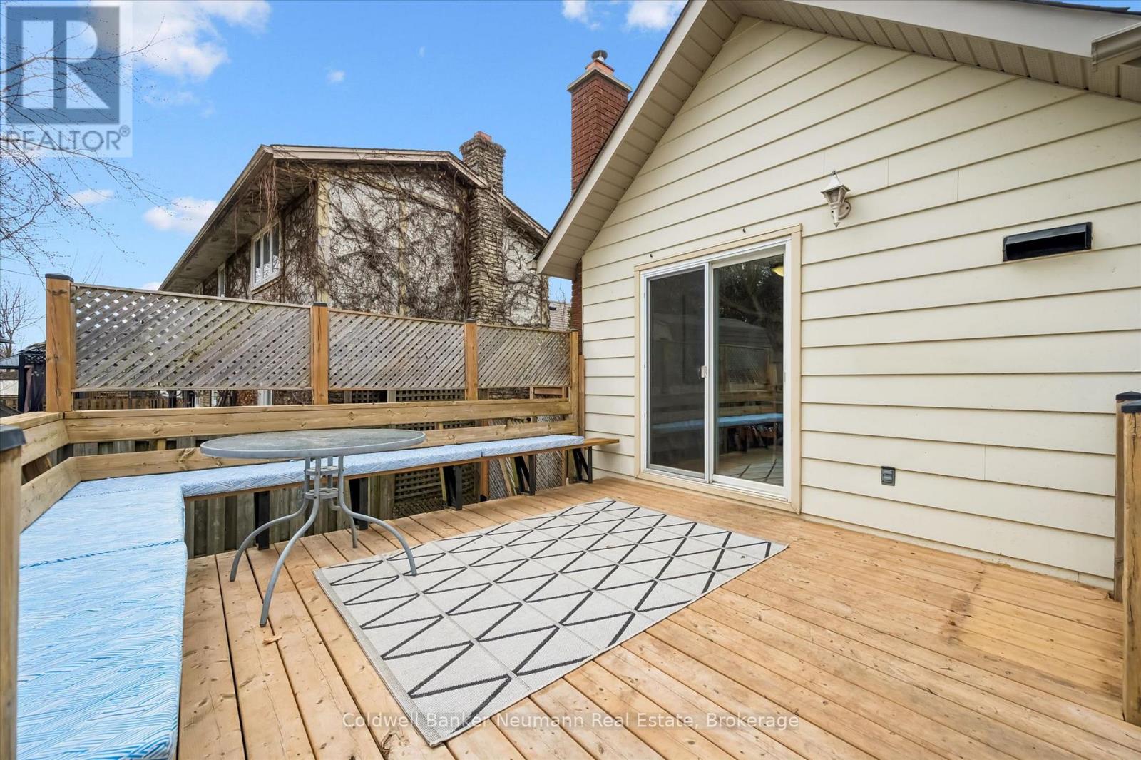 18 Gateway Drive, Guelph, Ontario  N1H 6W8 - Photo 25 - X12972162