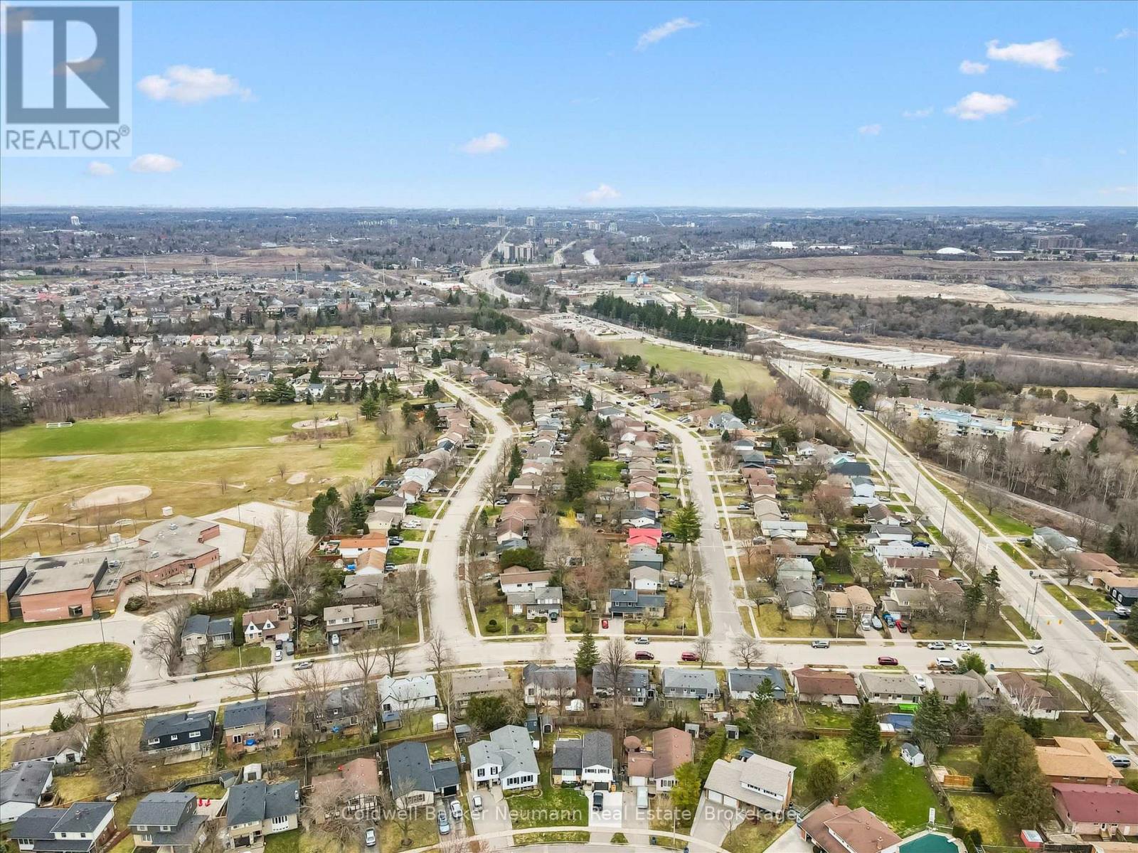 18 Gateway Drive, Guelph, Ontario  N1H 6W8 - Photo 40 - X12972162