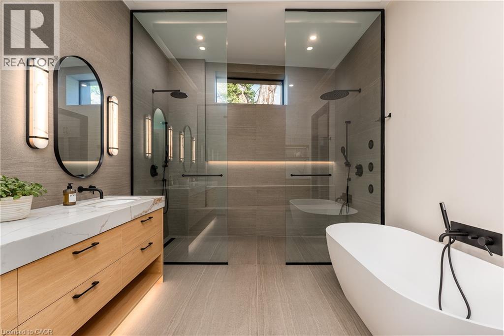 121 Edgecliffe Place, Burlington, Ontario  L7L 3Z2 - Photo 30 - 40815746