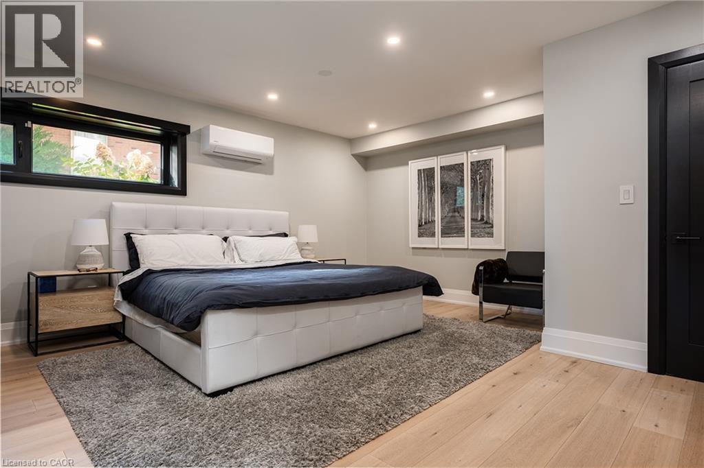 121 Edgecliffe Place, Burlington, Ontario  L7L 3Z2 - Photo 39 - 40815746