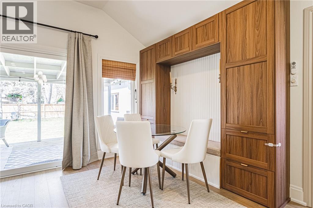 121 Paisley Boulevard E, Mississauga, Ontario  L5A 1P6 - Photo 5 - 40818811