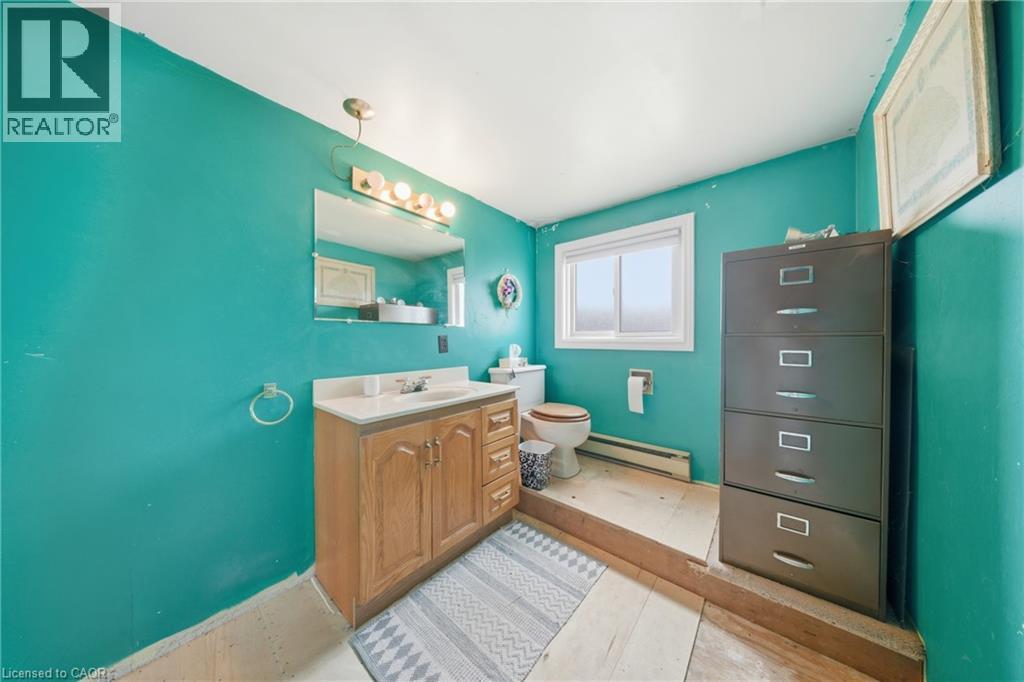 1247 Old Highway 8, Hamilton, Ontario  L0R 1Z0 - Photo 24 - 40818738