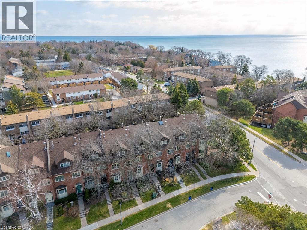 45 TRADEWIND Drive, Oakville, Ontario
