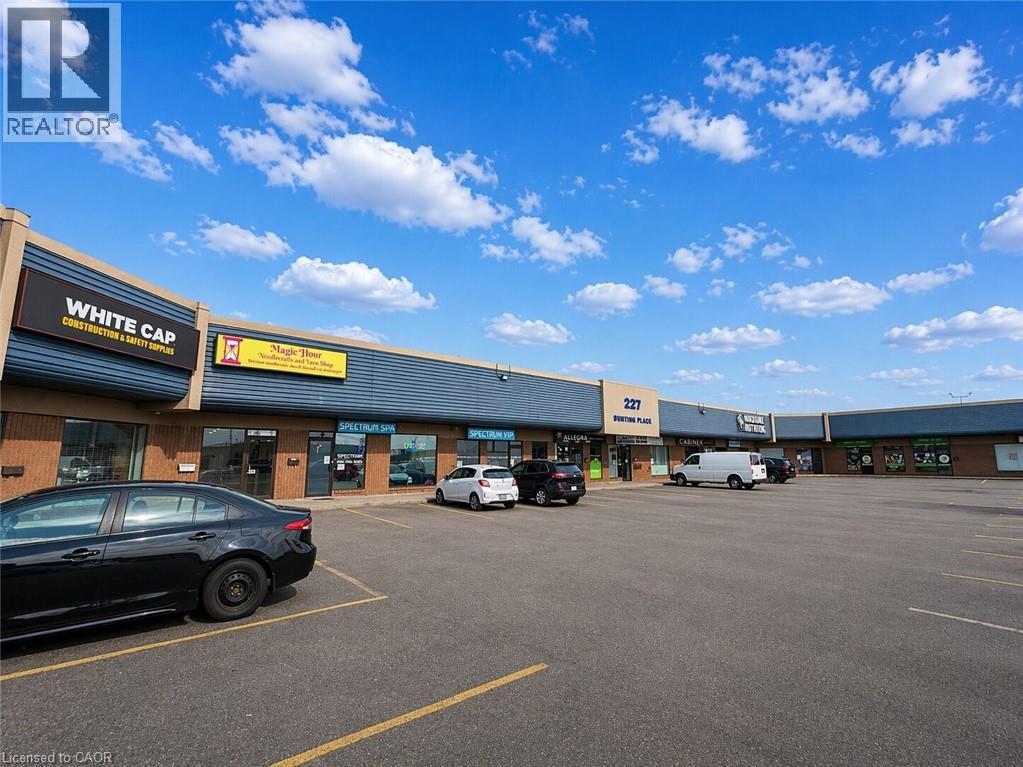 227 Bunting Road Unit# 1, St. Catharines, Ontario  L2M 3Y2 - Photo 2 - 40817901