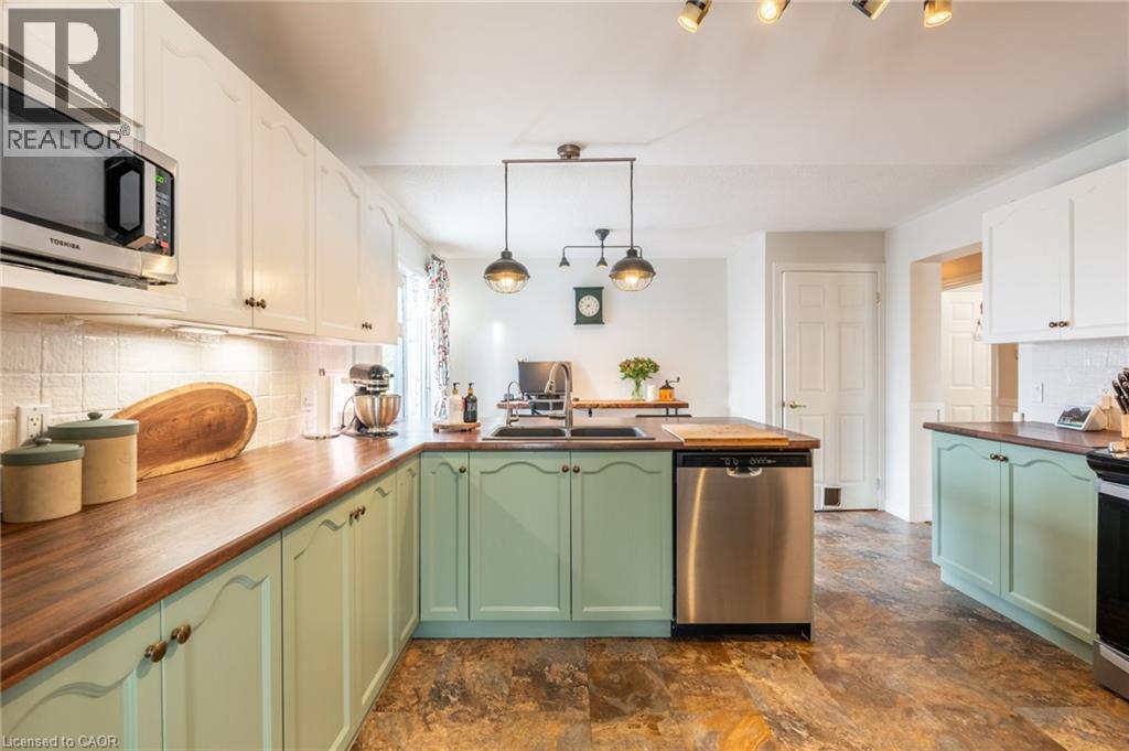 136 Glenariff Drive, Hamilton, Ontario  L8B 1A5 - Photo 13 - 40818769