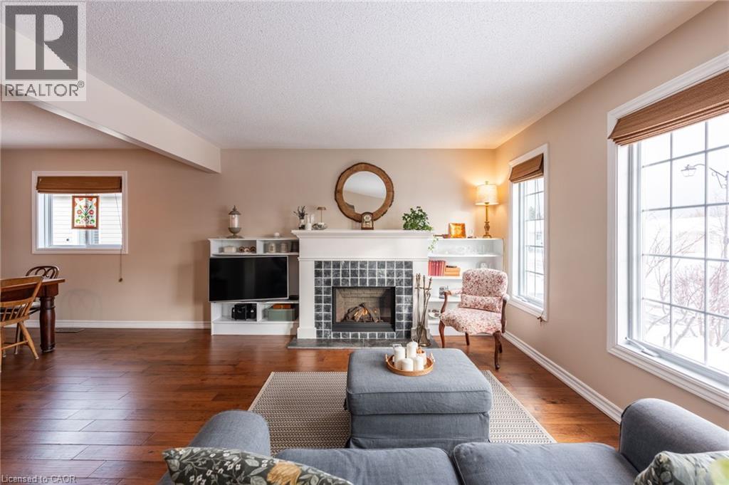 136 Glenariff Drive, Hamilton, Ontario  L8B 1A5 - Photo 5 - 40818769