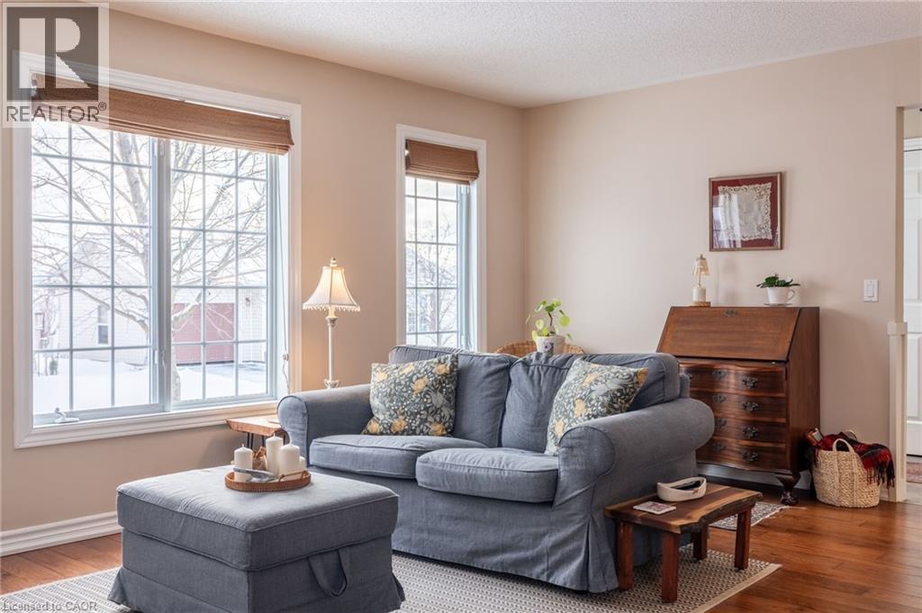 136 Glenariff Drive, Hamilton, Ontario  L8B 1A5 - Photo 8 - 40818769