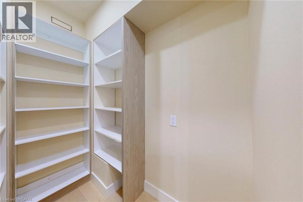 28 Dunsmore Garden, Toronto, Ontario  M3H 3M2 - Photo 11 - 40818854