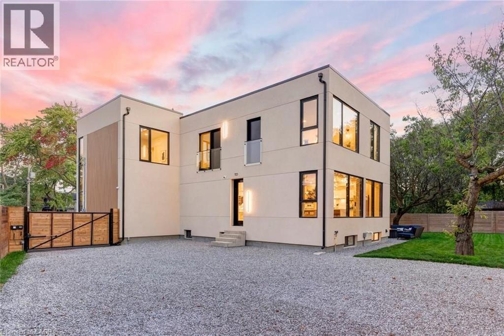 28 Dunsmore Garden, Toronto, Ontario  M3H 3M2 - Photo 46 - 40818854