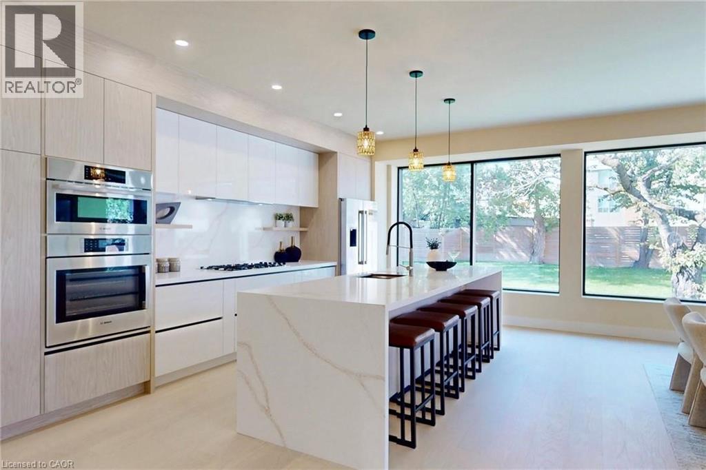 28 Dunsmore Garden, Toronto, Ontario  M3H 3M2 - Photo 7 - 40818854