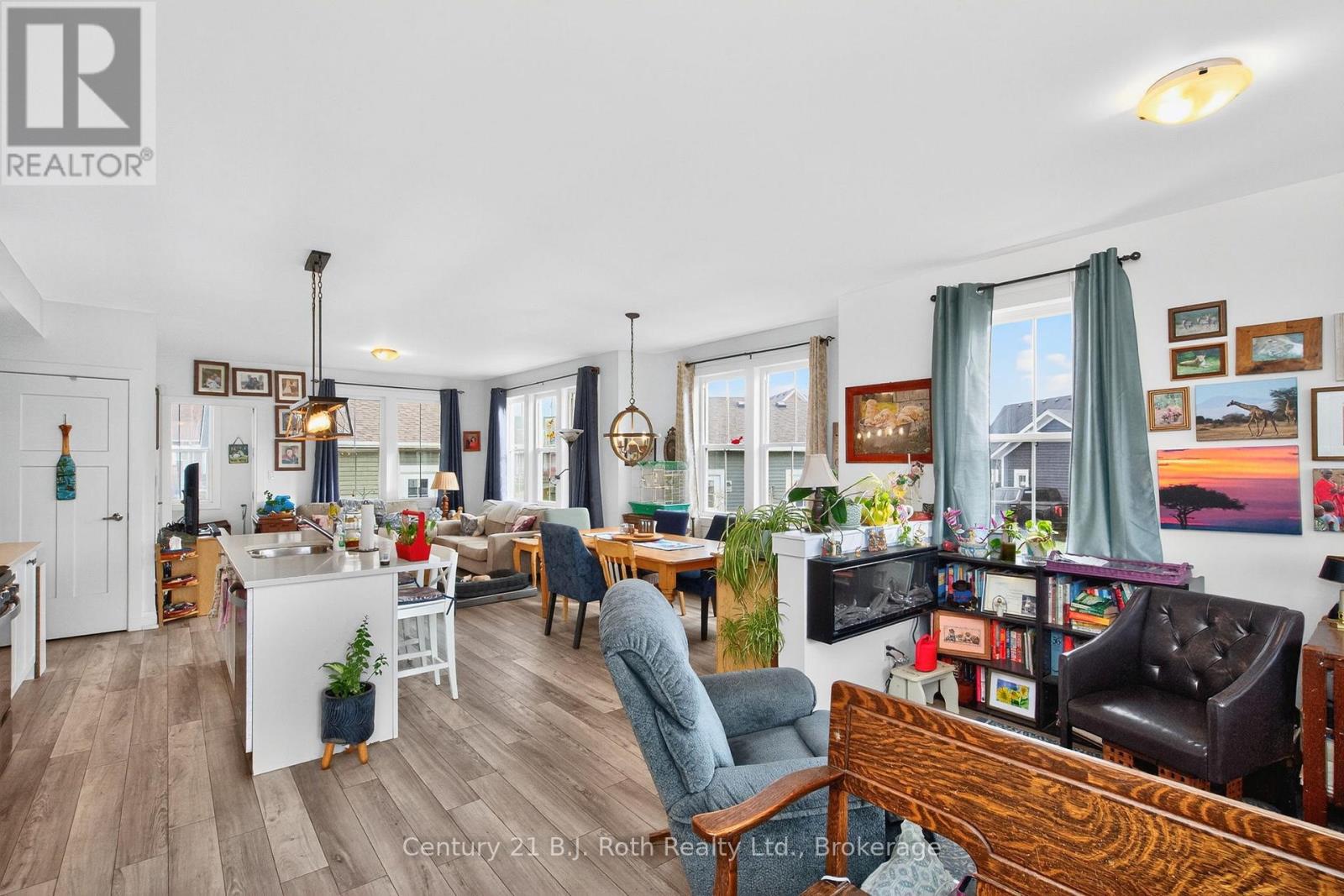 16 Samantha Lane, Midland, Ontario  L4R 0H4 - Photo 11 - S12972890