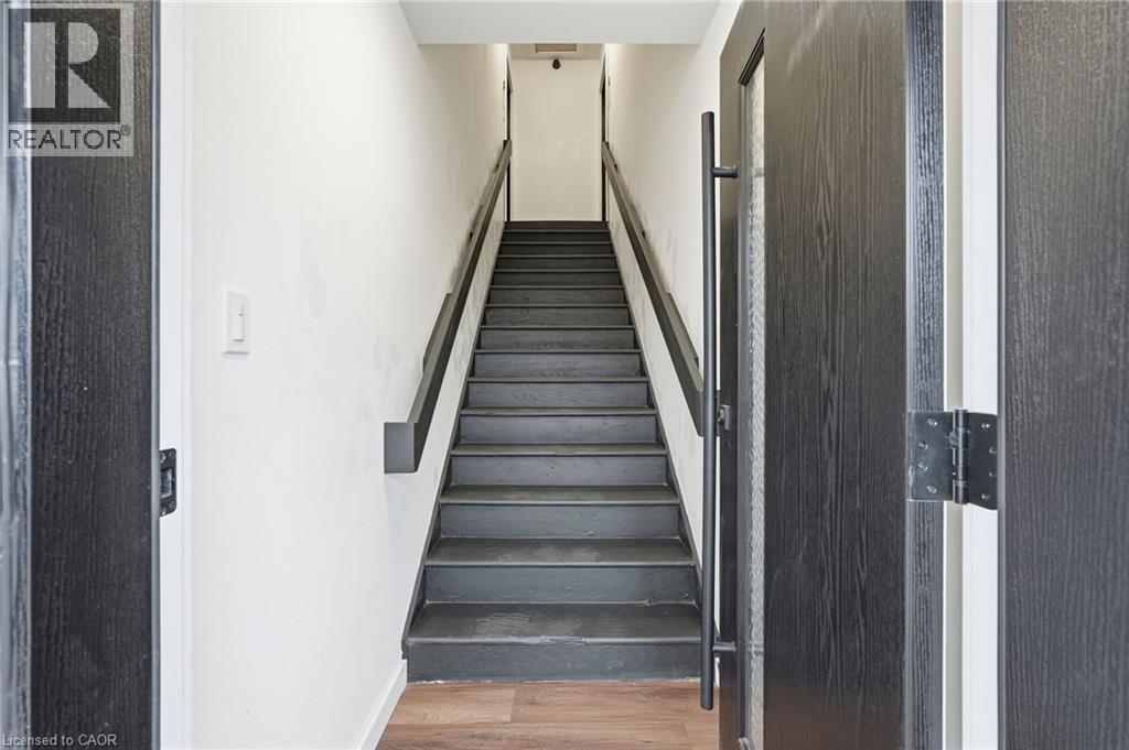 4876 Simcoe Street Unit# 3, Niagara Falls, Ontario  L2E 1V9 - Photo 3 - 40818855