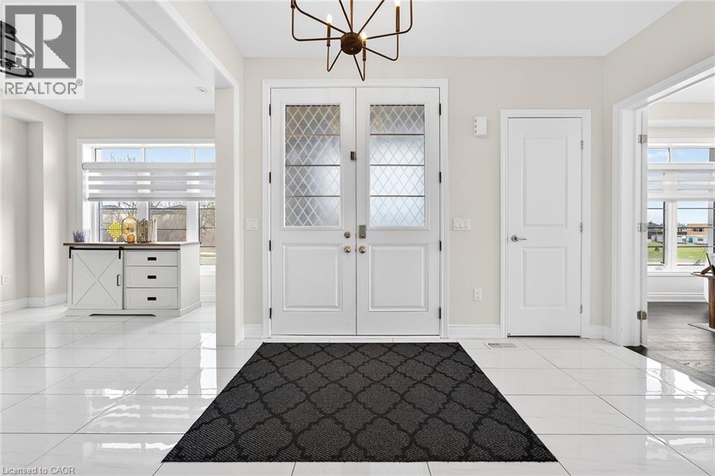 140 Robertson Road, Ancaster, Ontario  L9K 0J7 - Photo 3 - 40818718